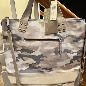 New Anthropology canvas shoulder tote